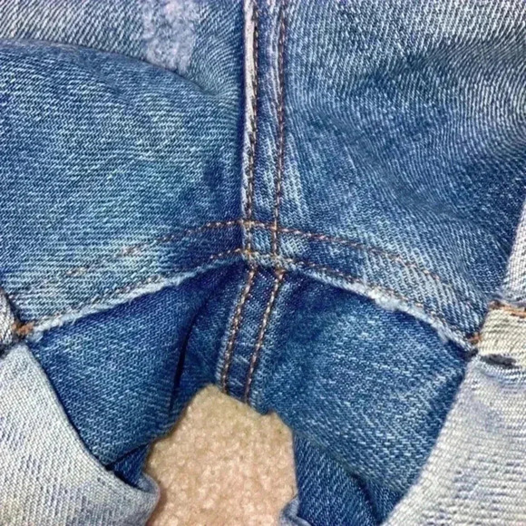 ASOS high rise ripped jean shorts in size 8 - Picture 3 of 5